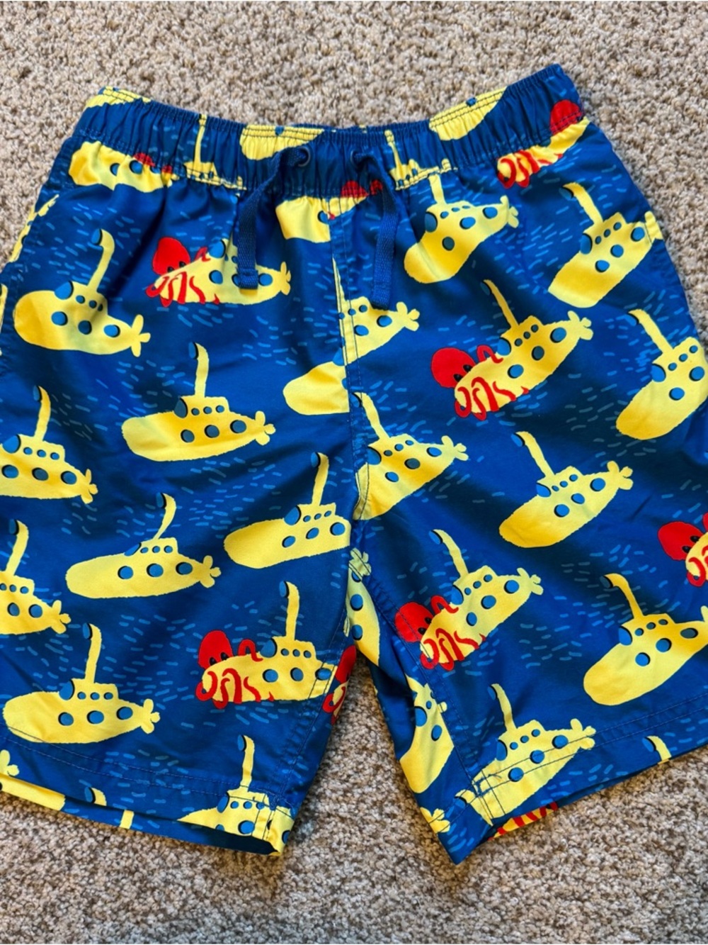 Hanna Andersson Kids Blue Print Swim Shorts - Yellow Submarine Pattern